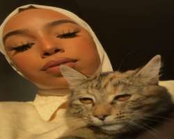 Albakri has irreplaceable love for animals and likes to spend her leisure time around them.